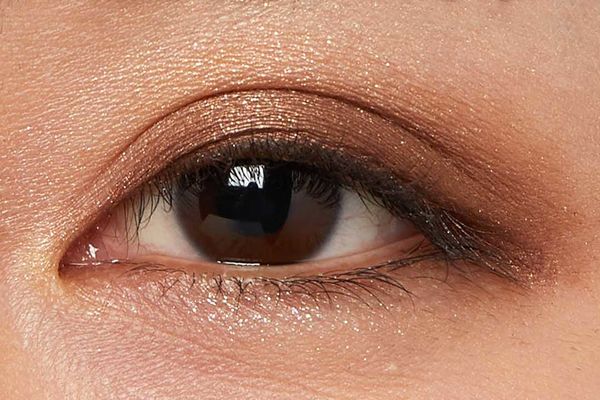 好感度もトレンド感も欲しい!今のうちにオフィスメイクの再確認の画像